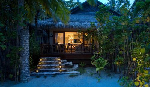 Deluxe Beach Villa