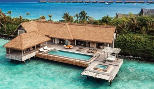 Two-Bedroom Reef Villa with Pool