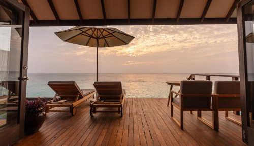 Sunset Ocean Villa