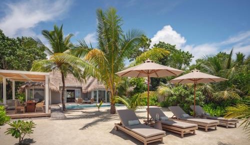 Two Bedroom Beach Villa Suite with Pool 
