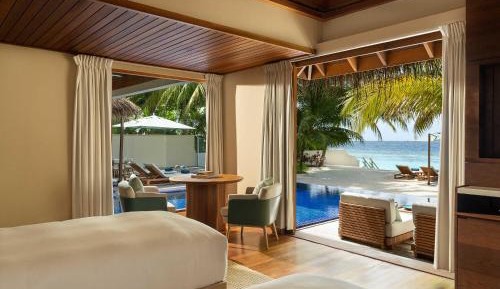 Three Bedroom Beach Pavilion with Pool