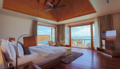 Ocean Villa with Private Pool - Complimentary Floating Breakfast (once per stay) for book dates, 10th FEB 2026 onwards, and stay dates 11 April to 30 September 2026
