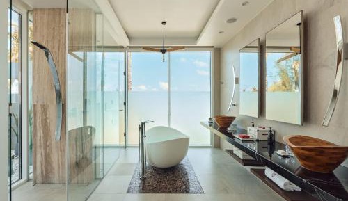 Three Bedroom Olhahali Beach Retreat with Pool