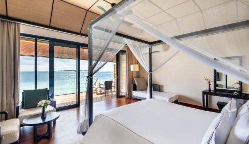 Lagoon Villa