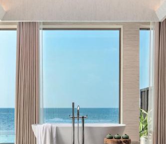 Sunset Grand Ocean Pool Villa