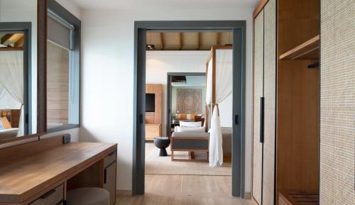 One Bedroom Over Water Pool Residence