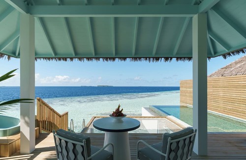 Vilu Reef Resort | Sun Siyam Vilu Reef – 24 Hours All-Inclusive Dine-Around with Free Transfers