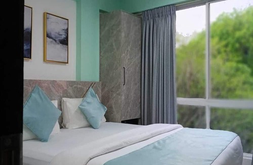 Male Hotel | TOUR INN