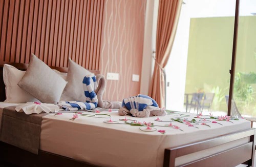 Thoddoo Bed & Breakfast | Ahola Thoddoo