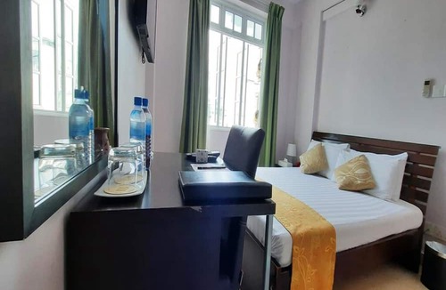 Male Hotel | Hotel Octave