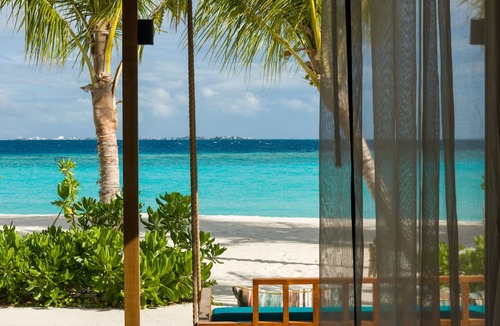 Kuda Vattaru Resort | Hilton Maldives Amingiri Resort & Spa