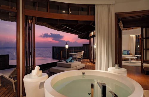 Halaveli Resort | Constance Halaveli