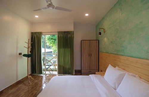 Omadhoo House | Turtle Maldives
