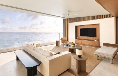 Kanifinolhu Island Hotel | The Ritz-Carlton Maldives, Fari Islands