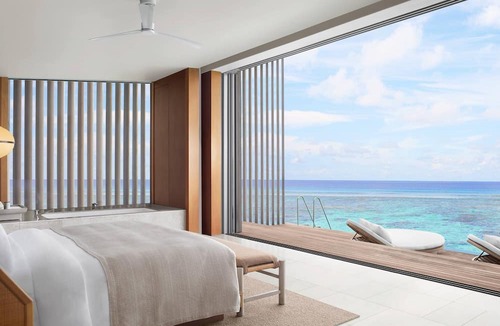 Kanifinolhu Island Hotel | The Ritz-Carlton Maldives, Fari Islands