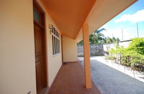Hithadhoo Hotel | Crystal Retreat