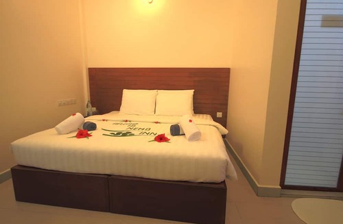 Omadhoo House | Nemo Inn