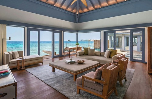Meradhoo Resort | The Halcyon Private Isles Maldives, Autograph Collection