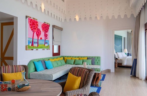 Eh'mafushi Resort | SAii Lagoon Maldives, Curio Collection by Hilton