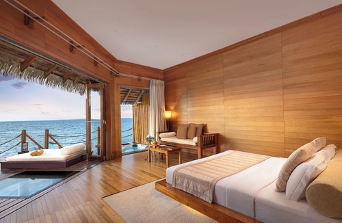 Meedhupparu Hotel | Adaaran Select Meedhupparu