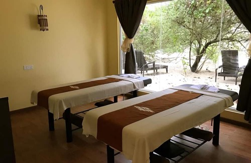 Huraa Hotel | Pearl Sands of Maldives