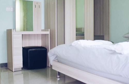 Hanimaadhoo House | Salty Beach House