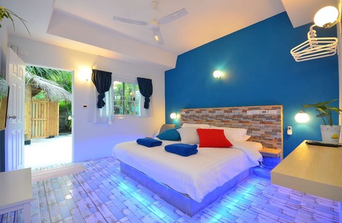 Ukulhas House | SeaLaVie Inn