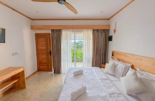 Milandhoo House | Handhuvaru Maldives