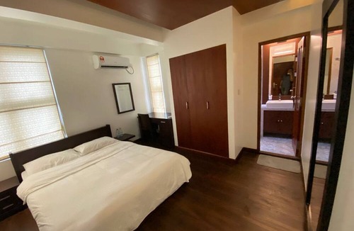 Male Apartment | Luxury 3 Room Apartment by Oboe