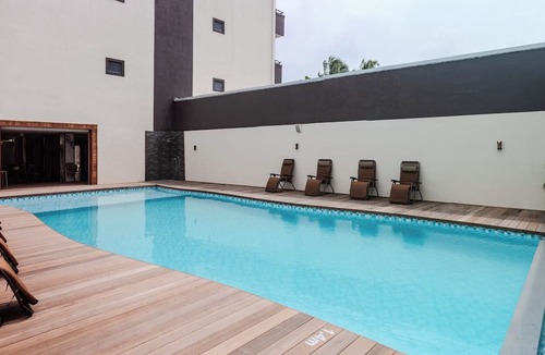 Maduvvari Hotel | Aquaraa