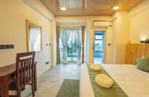 Thulusdhoo Island House | Blissview Maldives