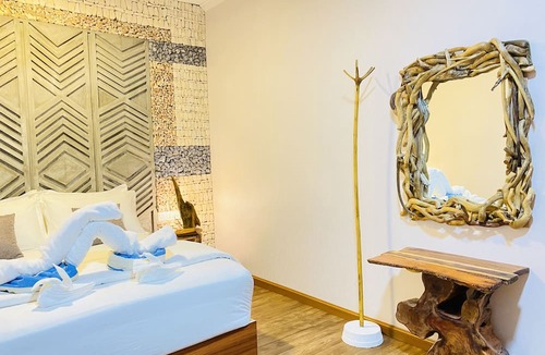 Hanimaadhoo Hotel | Arutha Resort Ocho Homes By 8 Continents