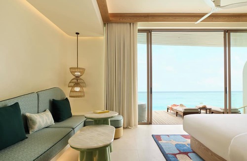 Farukolhufushi Island Resort | Centara Grand Lagoon Maldives