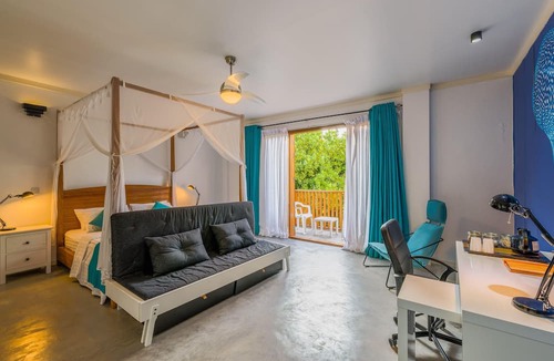 Dhigurah Hotel | Boutique Beach