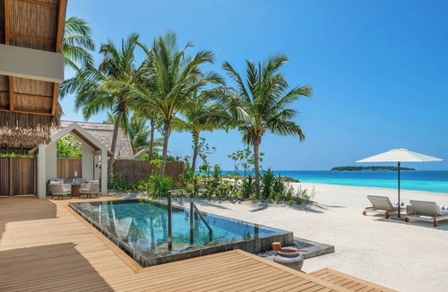 Farukolhufushi Island Hotel | JW Marriott Maldives Kaafu Atoll Island Resort