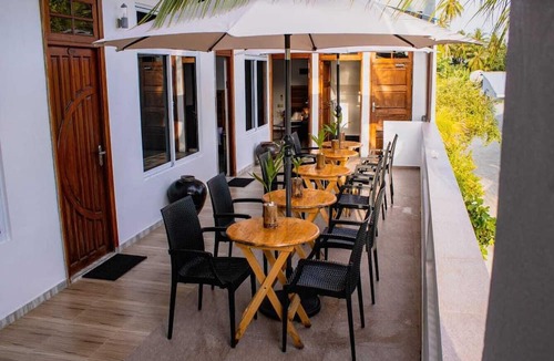 Kamadhoo House | Hanifaru Beach Inn