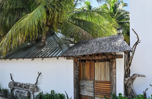 Dhidhdhoo House | Dive and Sleep - All Inclusive Diving Guesthouse - 3 Dives per day