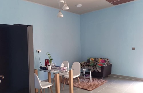 Fiyoari Island House | IRUKA GUESTHOUSE