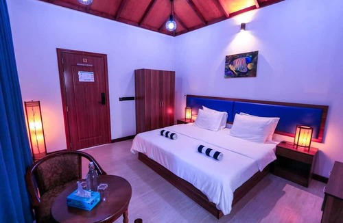 Vashafaru House | Blue Coral Vashafaru