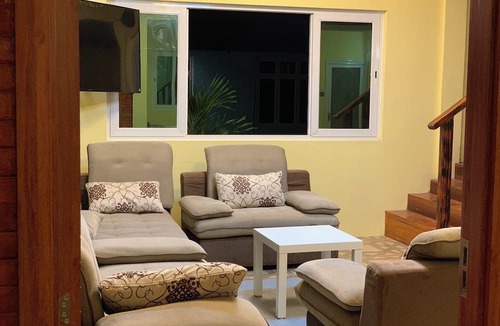 Lhaviyani Atoll House | Luna lodge