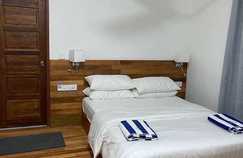 Mandhoo House | Mandhoo Inn