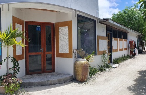 Huraa House | Beach Heaven Maldives - Golden Turtle Guest House