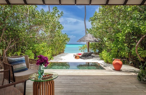 Raalhuveli Island Resort | NH Collection Maldives Havodda Resort
