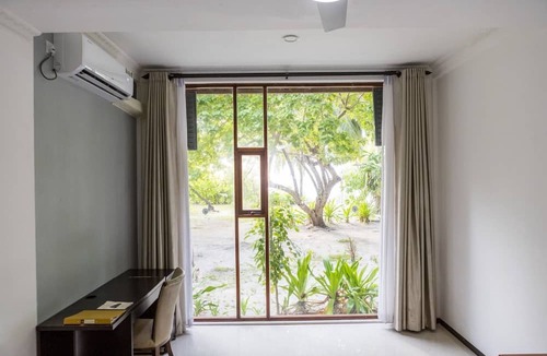 Gan Hotel | Nazaki Beach Hotel Maldives