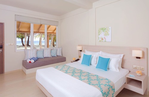 Kuda Bandos Hotel | Malahini Kuda Bandos Resort