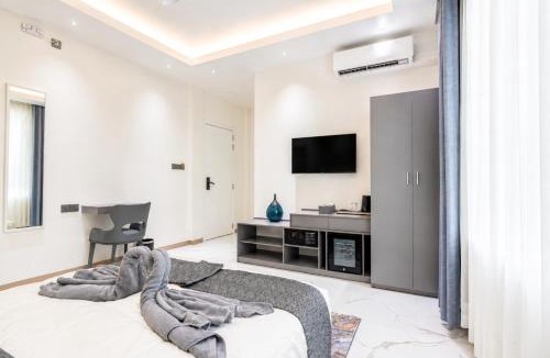 Raalhuveli Island Hotel | Opal Oasis