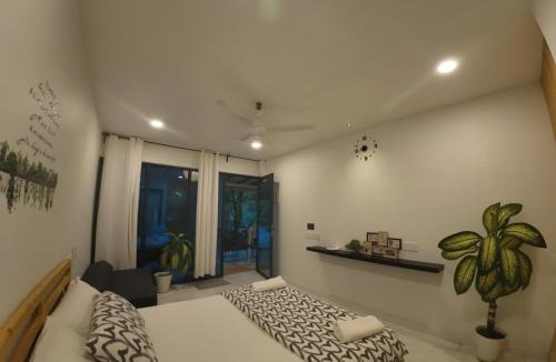 Kudahuvadhoo House | Oceana Inn Maldives -Free airport assistance at both international and domestic airports