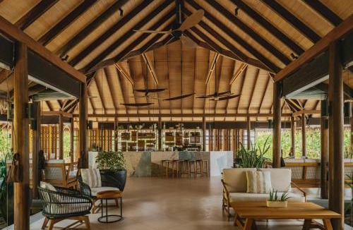 Dhidhoofinolhu Island Hotel | Meliá Whale Lagoon Maldivas
