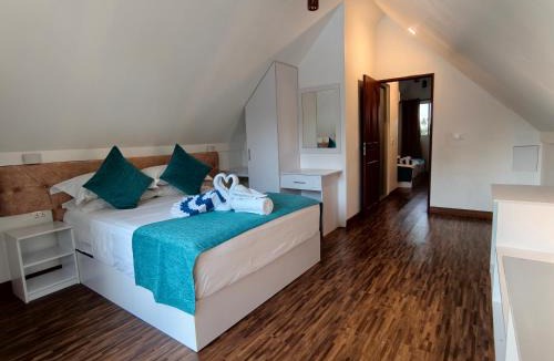 Dhidhdhoo Hotel | Alma Maldiva, Beach Hotel