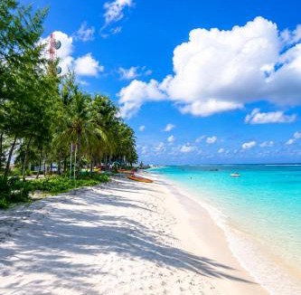 Farukolhufushi Island Apartment | Spacious 3BR Balcony Airport Pickup Beach 5 Min